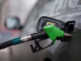  "Почему в России такой дорогой бензин"? Разбираемся в ценообразовании